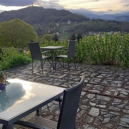 Haus Sonnenhang +Seeblick+Pool ريفينتيز المظهر الخارجي الصورة